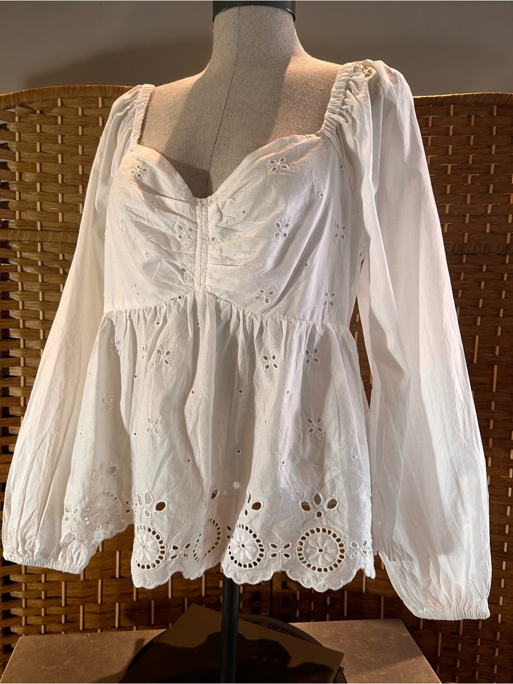 White Cotton Eyelet Peplum Blouse Cottagecore Prairie Boho Smocked Back Large